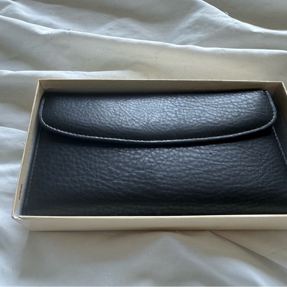 Buxton Black Leather Wallet
